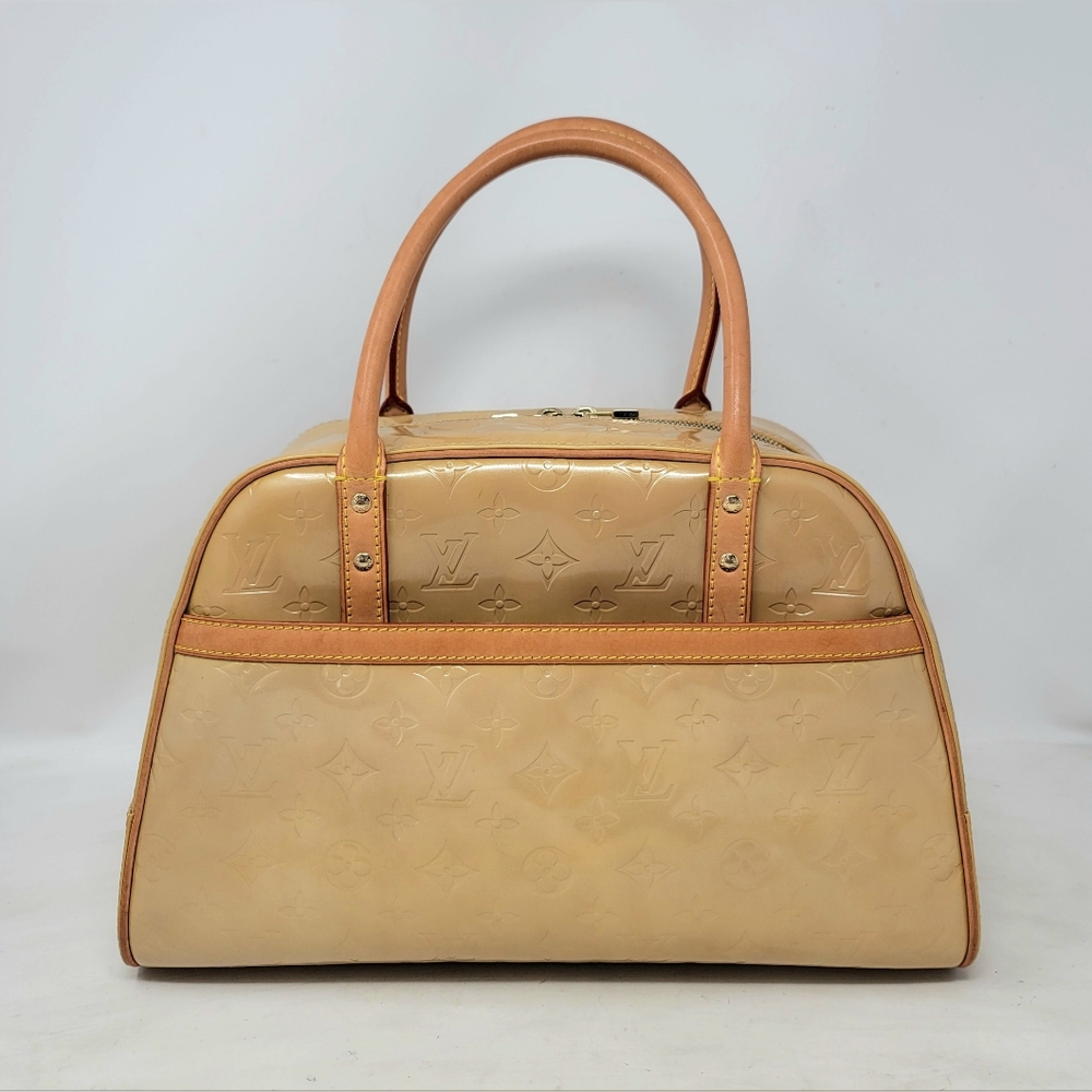 Louis Vuitton Tompkins Beige Monogram Vernis Leather Tote Hand Bag Authentic